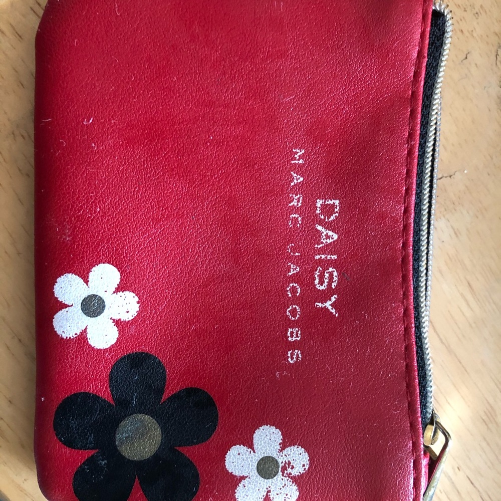 Marc Jacobs coin wallet